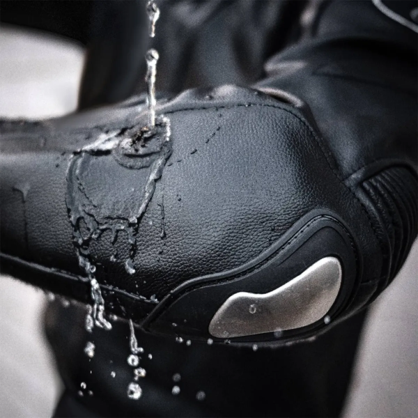 Dr. Wack S100 Funktions-Waschmittel Motorradkleidung 300ml